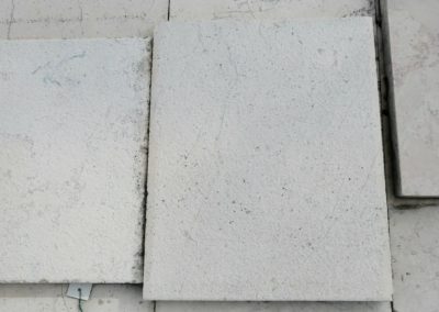 Materiali per ornare il giardino